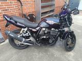 Kawasaki ZRX1100 - KAWASAKI ZRX 1100