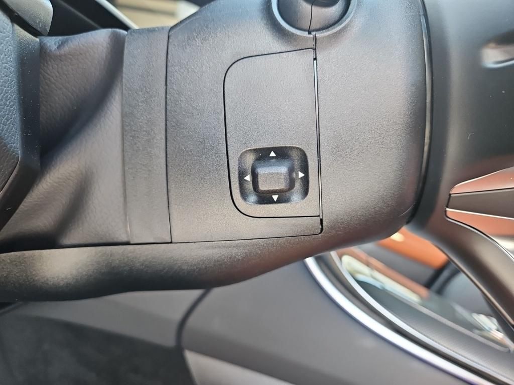 Fahrzeugabbildung Mercedes-Benz GLC 300e 4M +EDITION-AMG+DIGITAL+AHK+BURMESTER++