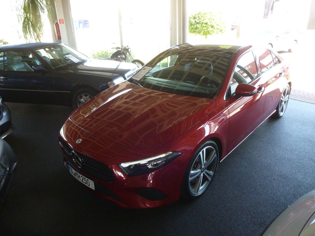 Image of Mercedes-Benz A 250