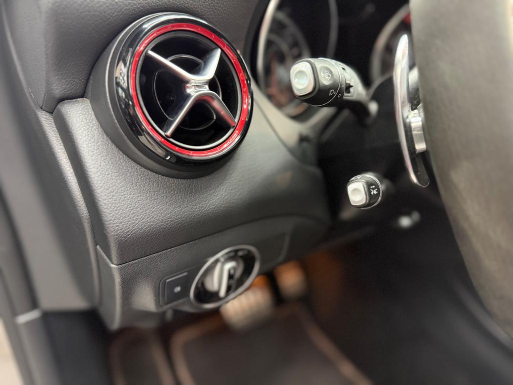 Mercedes-Benz CLA 45 AMG