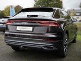 Audi Q8 55 TFSI e quattro S-Line AHK HUD 360° LED SHZ - Audi Q8 55 TFSI Gebrauchtwagen
