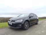 Volkswagen Golf 1.4 TSI Variant BMT,Bi-Xenon,  AHK, Navi, 