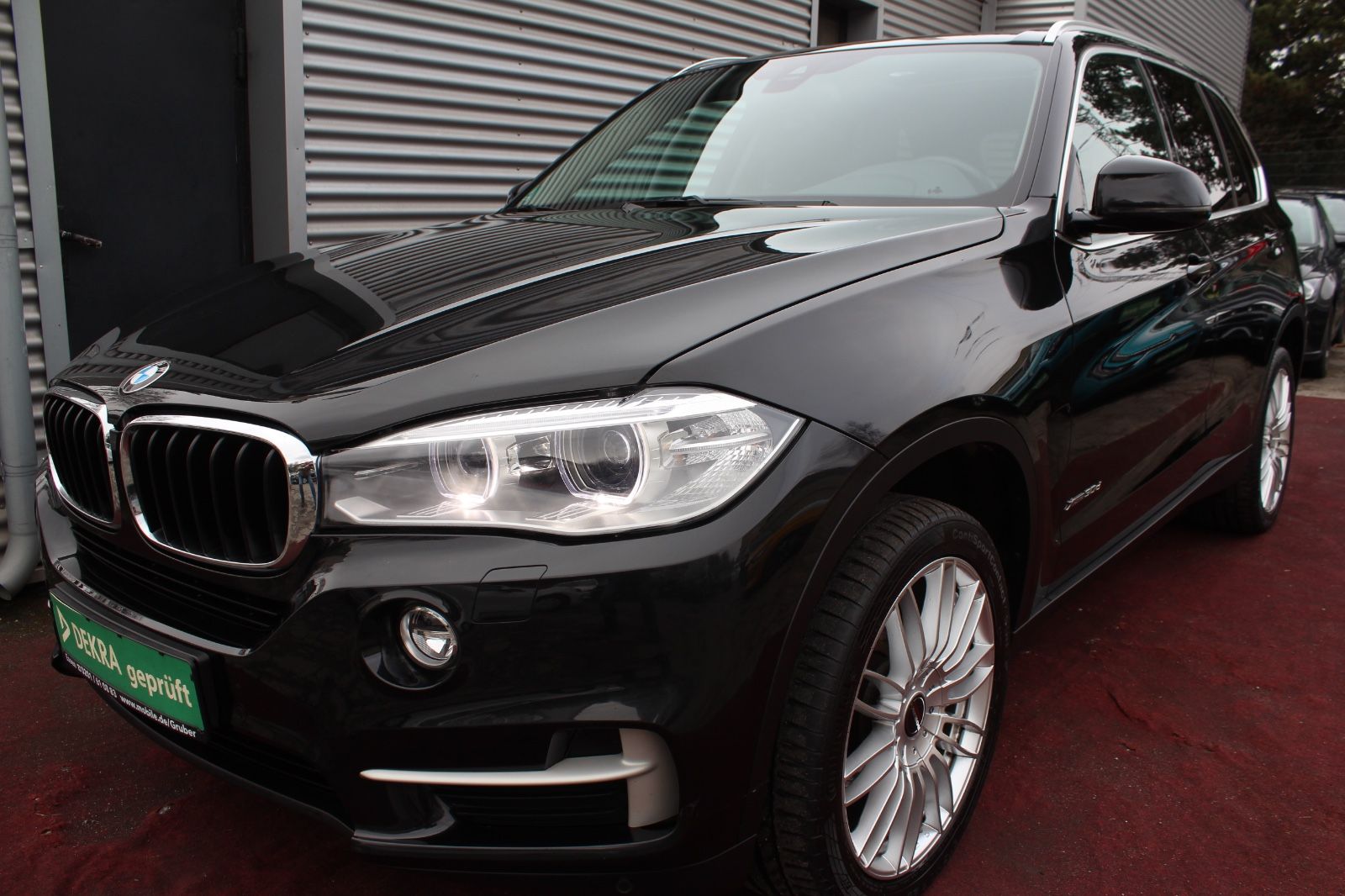 BMW X5 xDrive 30 d AUTOMATIK LEDER NAVI PANORAMA 2Hd