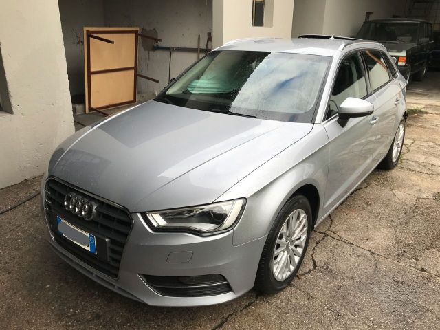 Audi A3 SPB 1.6 TDI clean diesel Ambiente