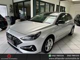 Hyundai i30 Intro Edition 1.5 *LED*Navi*Pano*Kamera - Hyundai i30: Intro Edition