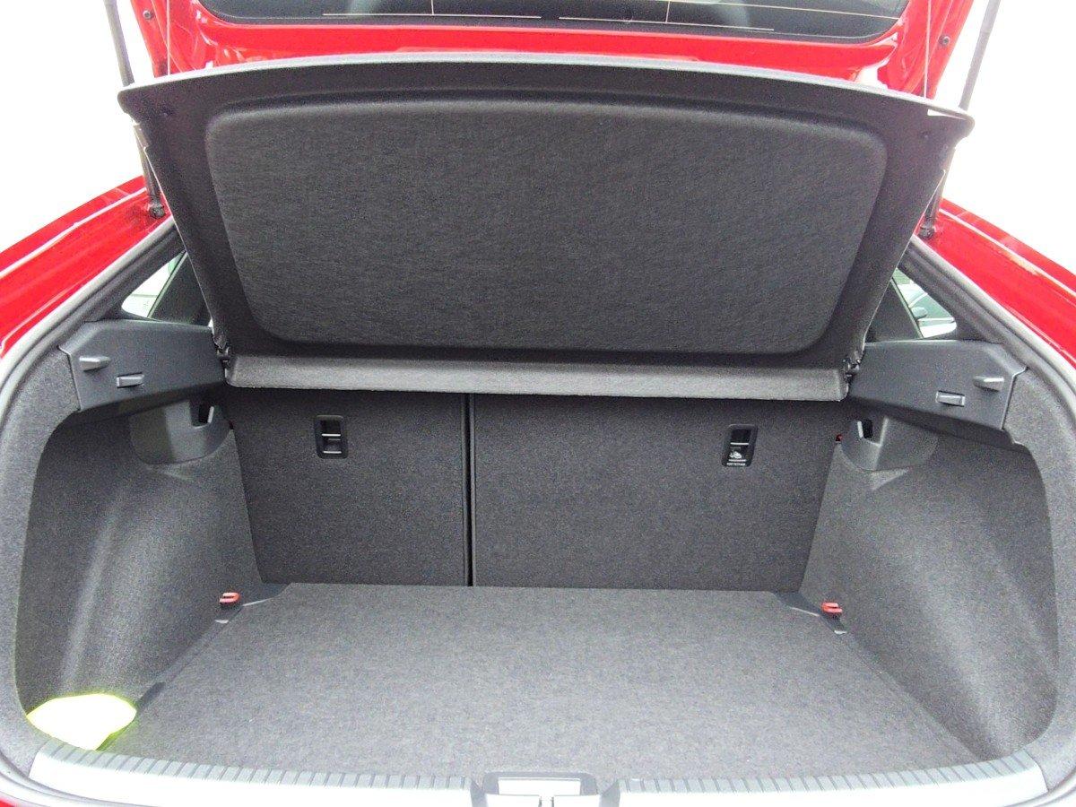 Volkswagen Taigo 1.0 TSI R-Line MATRIX+APP+DAB+AHK+VIRT+ACC