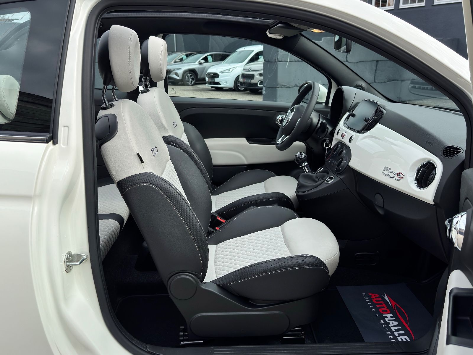 Fahrzeugabbildung Fiat 500C 1.0 GSE DolceVita Temp CarPlay/Android PDC