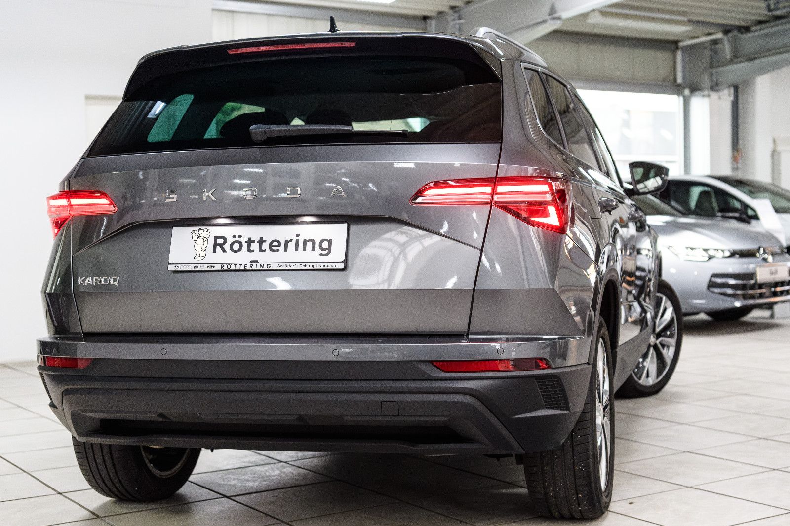 Fahrzeugabbildung SKODA Karoq Selection