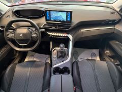 PEUGEOT 3008 Allure Facelift|LED|Navi|KeylessICarplay