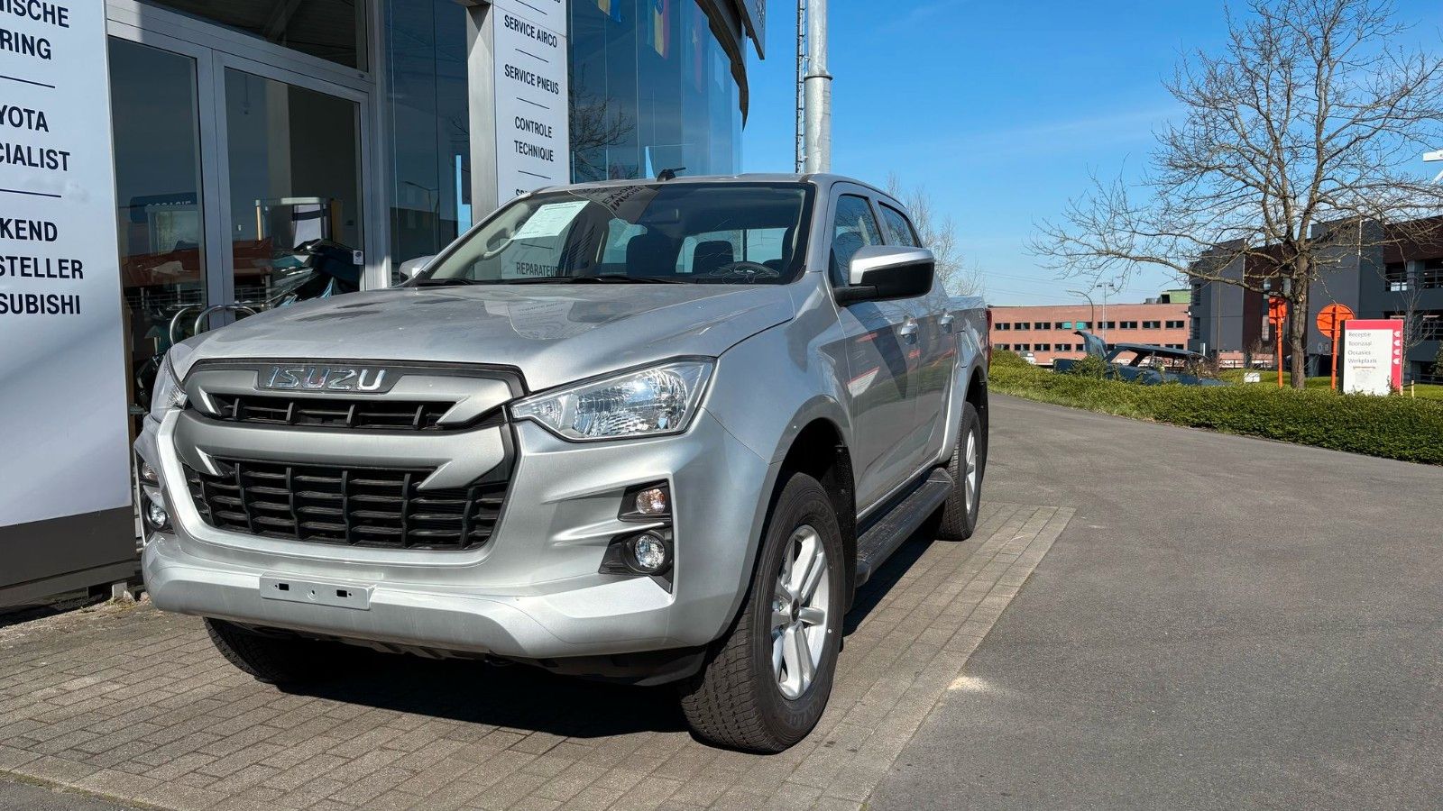 Isuzu D-MAX 1.9,DSL,DC 4x4 2026 *FOR EXPORT OUT OF EU* imagem 2