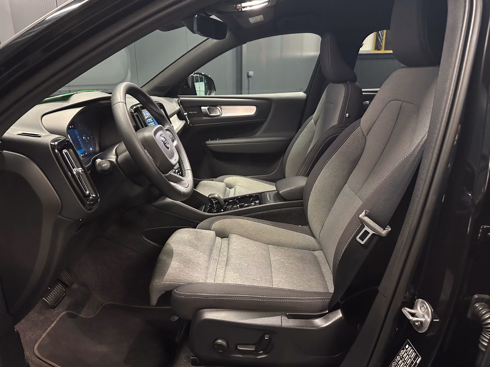 Volvo XC40 Plus Black Edition *20Zoll*360°*Privacy*LED, миниатюра 15