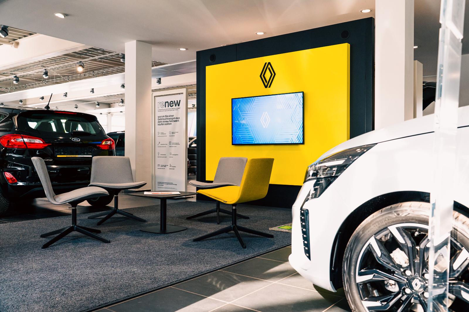 showroom-image-top