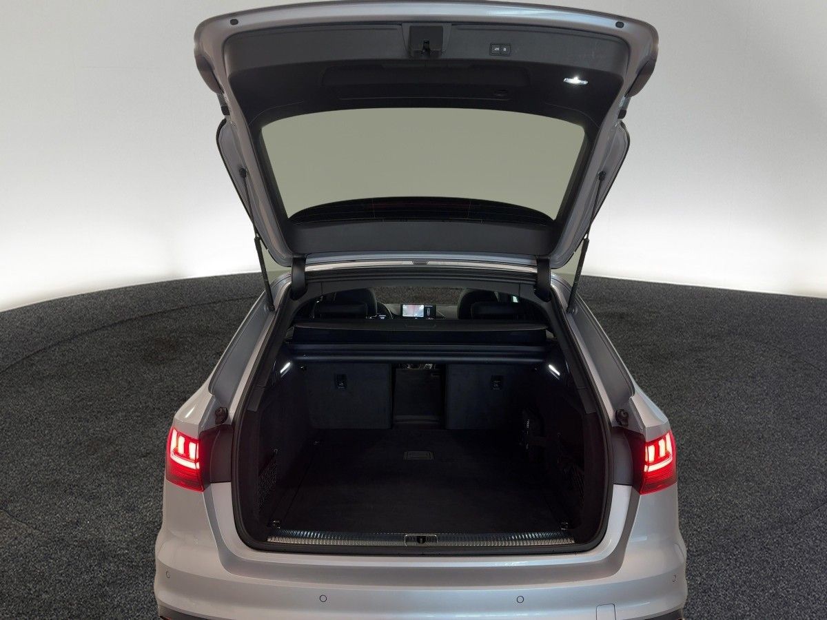 Audi A4 - Bild 9
