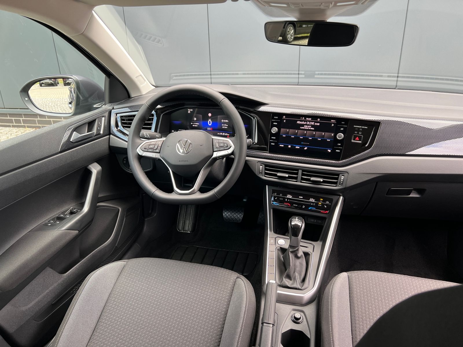 Fahrzeugabbildung Volkswagen Taigo Life 1.0 TSI DSG *IQ.Light, Ready2Discover