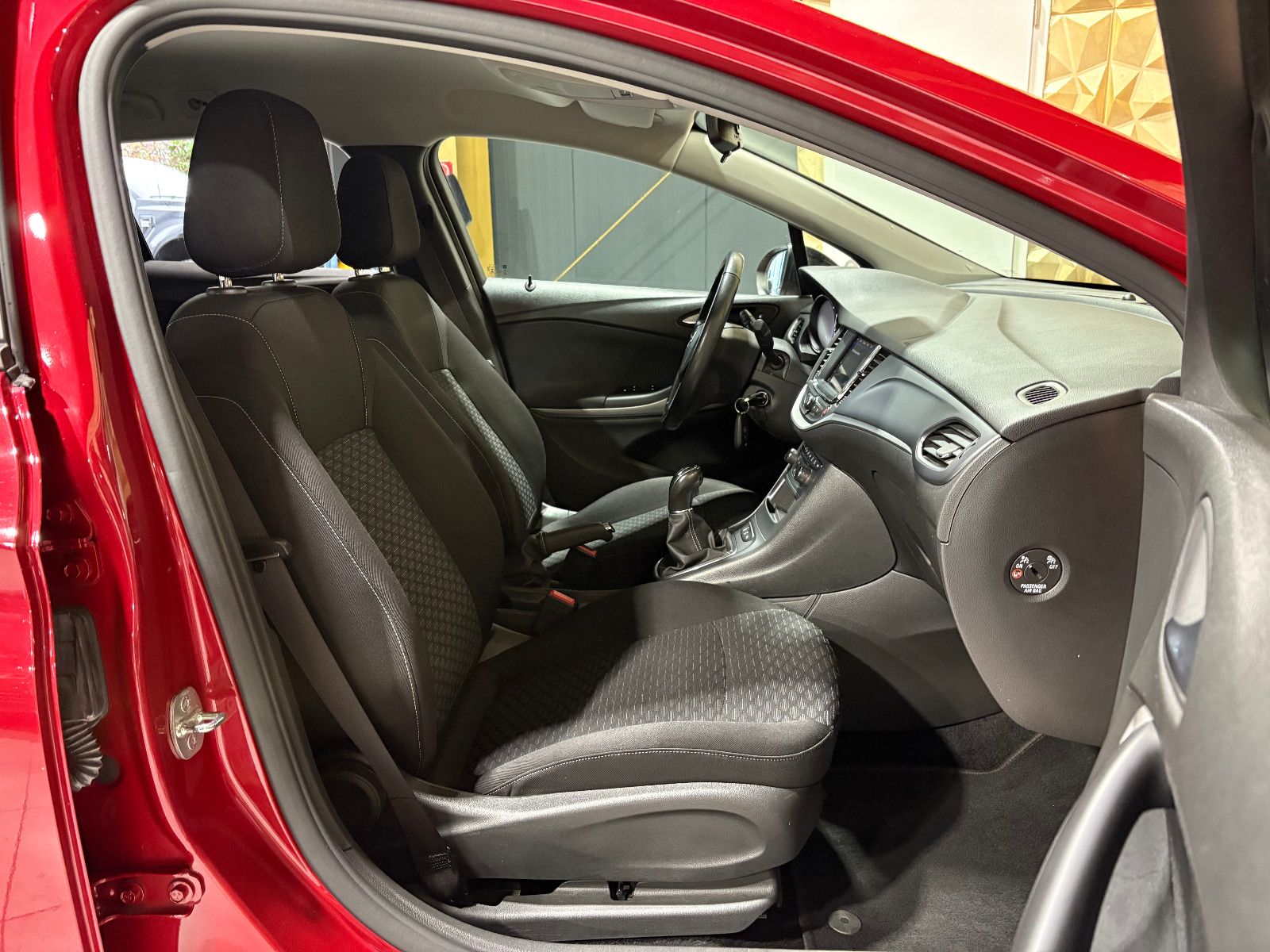 Fahrzeugabbildung Opel Astra K Sports Tourer Edition/APPLE-CAR/SHZ/KLIM