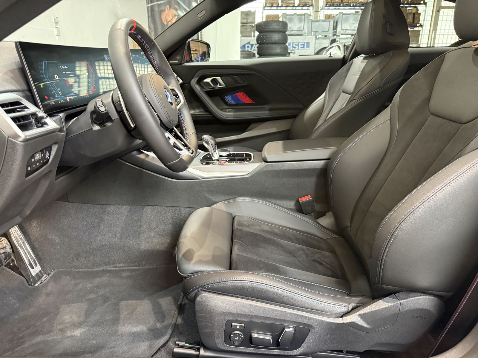 Fahrzeugabbildung BMW M2 Coupé |Glasdach |elektr. Sitzverst. mit Memor