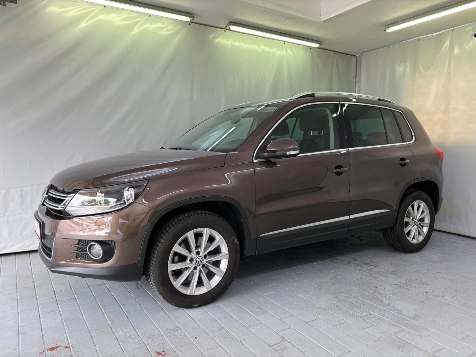 Volkswagen Tiguan Sport 2.0TDI 4Motion/Navi/DSG/1Hd./AHK