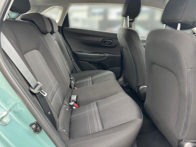 Fahrzeugabbildung Hyundai i20 FL (MY25) 1.0 T-GDI (100 PS) Select Funktion