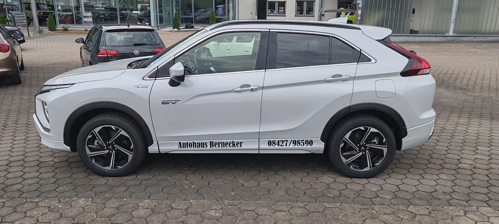 Mitsubishi Eclipse Cross Plus Select Hybrid 4WD