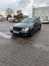 Mercedes-Benz MERCEDES E KLASSE 320CDI AVANTGARDE - Mercedes-Benz E 320 in Hannover