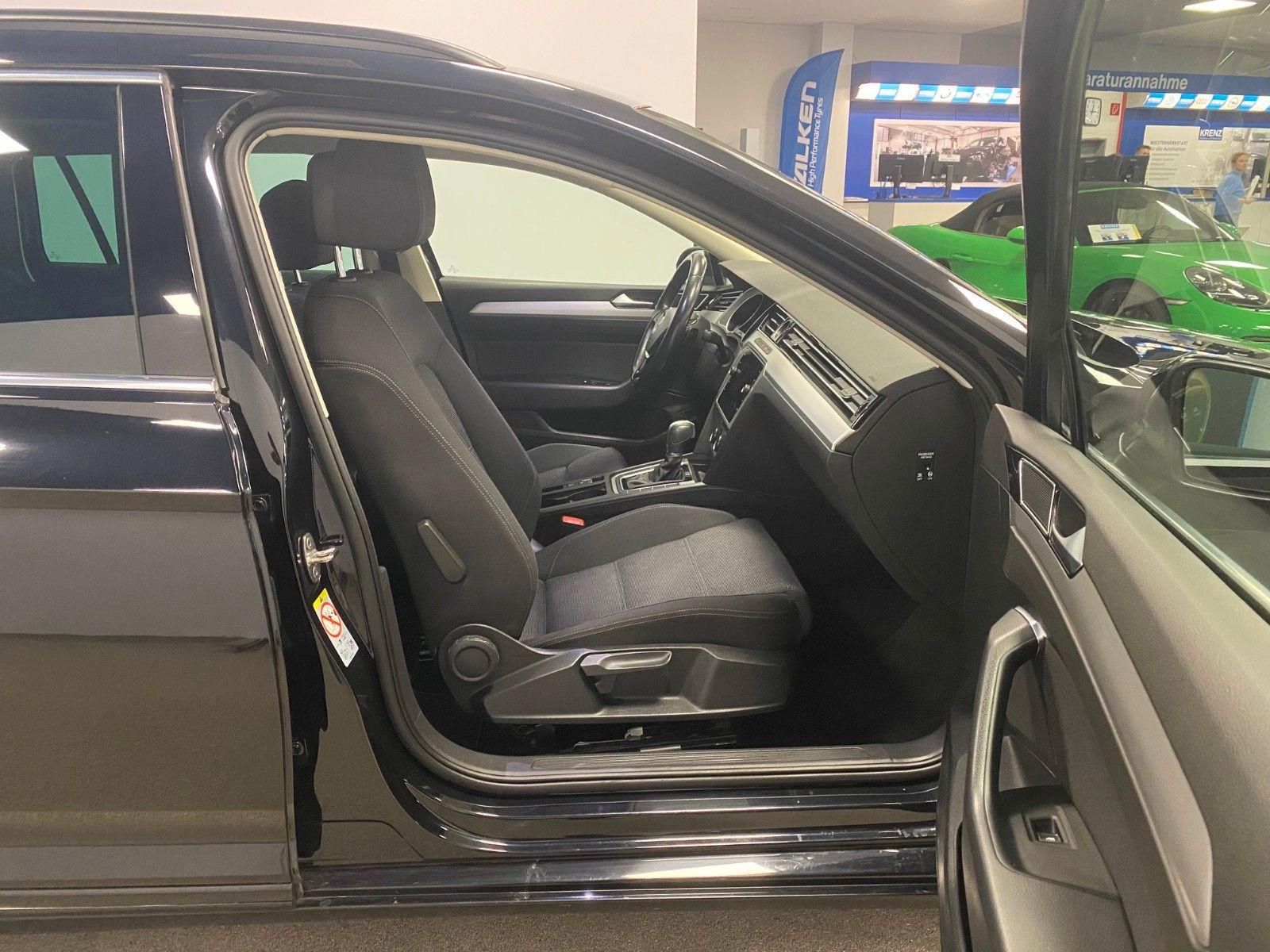 Fahrzeugabbildung Volkswagen Passat Variant 1.5 TSI OPF DSG Comfortline+NAVI+