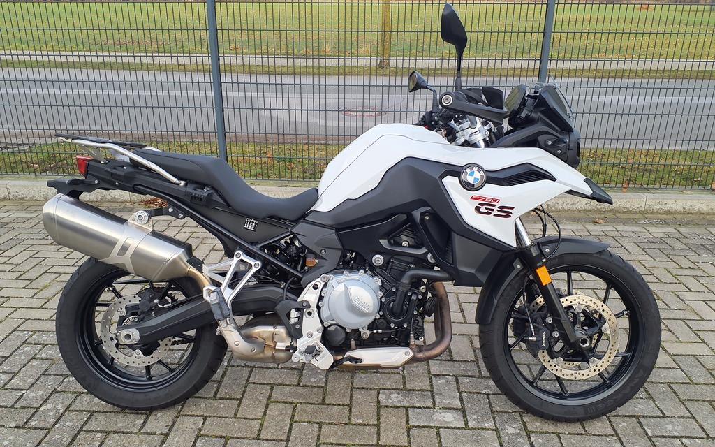 BMW F 750 GS Tiefergelegt PAKETE + HELM
