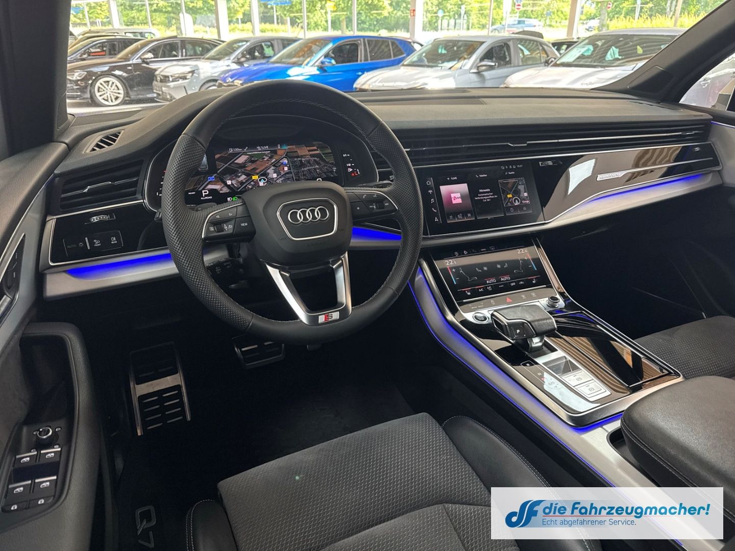Fahrzeugabbildung Audi Q7 45 TDI quattro S-line Sportpaket LuftfeNiveau