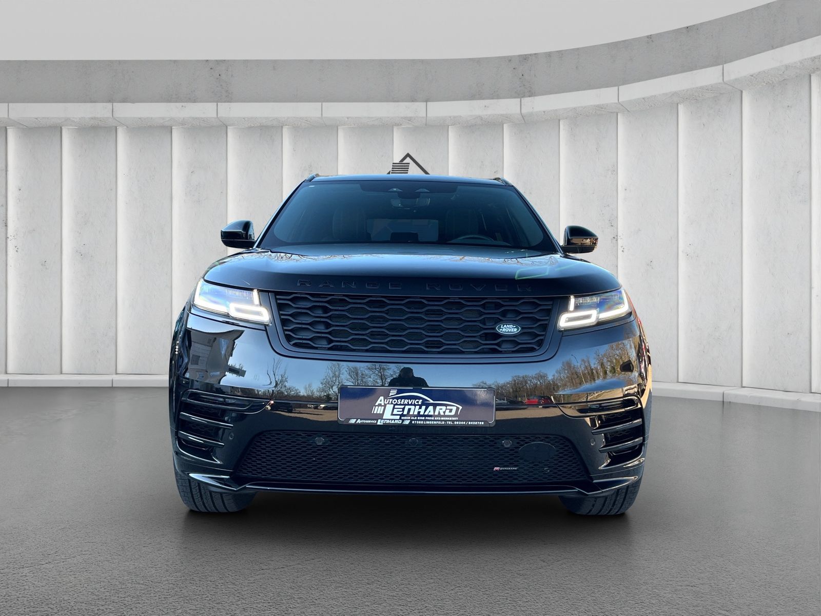 Fahrzeugabbildung Land Rover Range Rover Velar Velar P400e R-Dynamic*BlackEdi