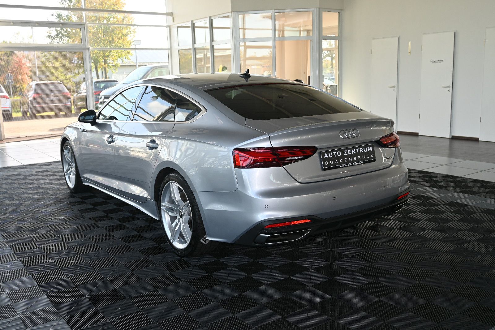 Audi A5 SB 50 TDI qu Pano LED Navi Virtual HUD 19 foto 5