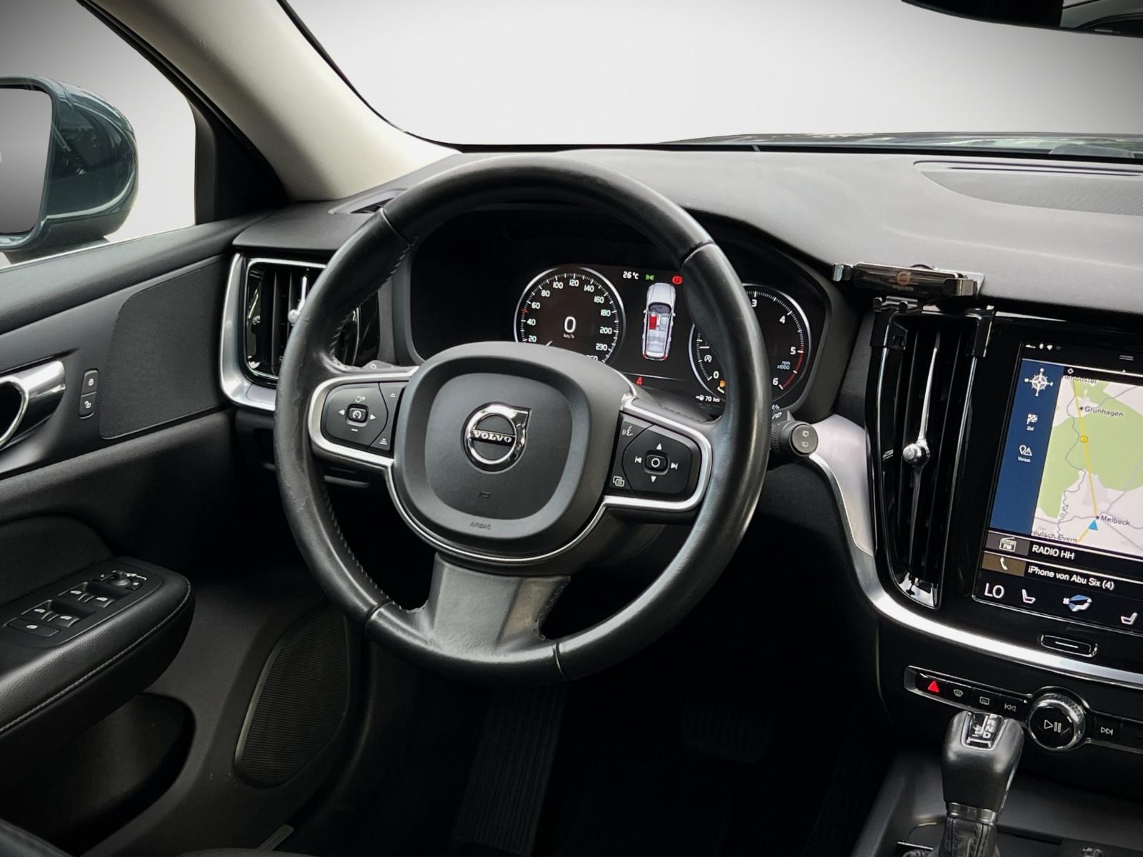 Volvo V60 Kombi Momentum Pro*AUTOMATIK*NAVI*LED*KAMERA