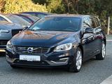 Volvo V60 T3 Summum AHK*LEDER*ACC*BI-XENON - Volvo V60 Gebrauchtwagen in Bremen