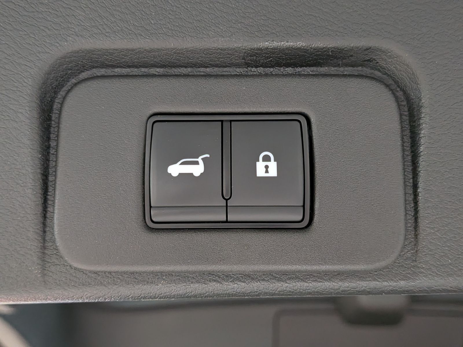 Fahrzeugabbildung Nissan X-Trail 1.5 e-Power e-4 Tekna Bose HUD LED+ 20"