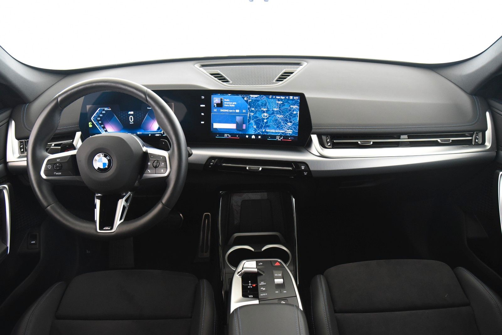 BMW X1 xDrive20d M Sport DriveAss LED AHK Alarm DAB foto 9