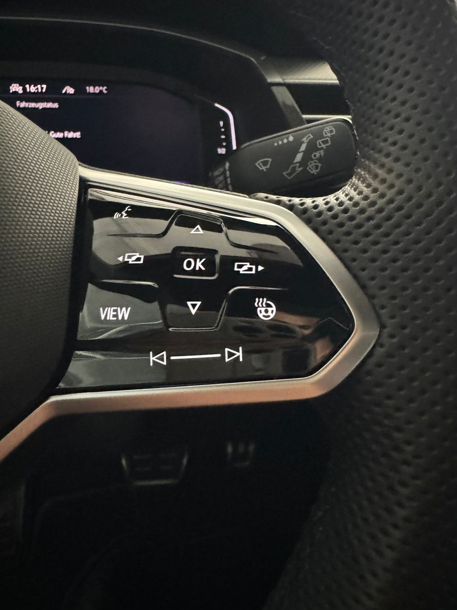 Fahrzeugabbildung Volkswagen ARTEON SB DSG ELEGANCE PANO IQ-LIGHT VW GARANTIE