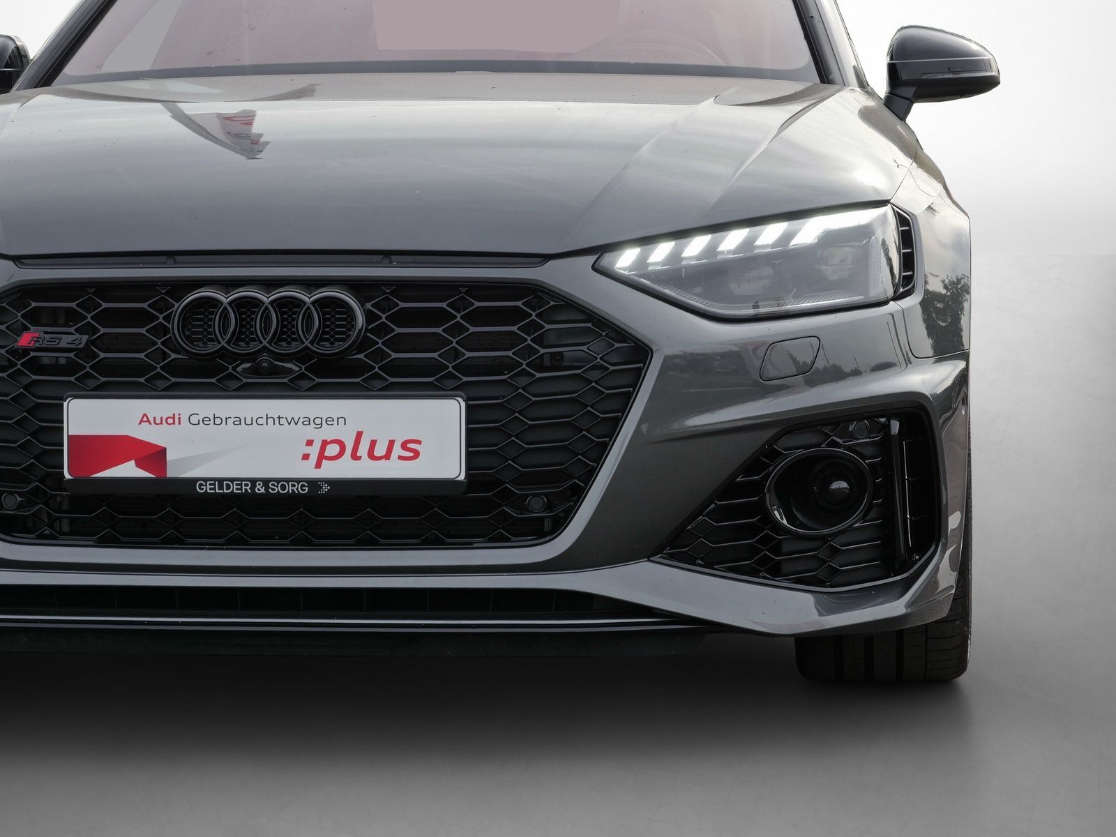 Audi RS4 - Bild 12