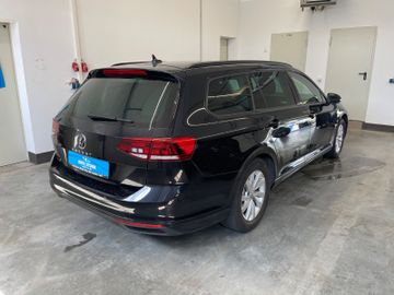 Volkswagen Passat Variant - 4
