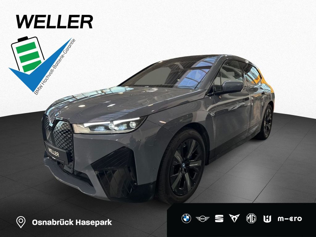 BMW iX xDr40 SPORTPAKET DAPr SoftCl 360° SkyL