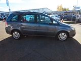 Opel Zafira B Edition / 7-Sitzer - Opel Zafira aus 2006 mit Diesel-Antrieb