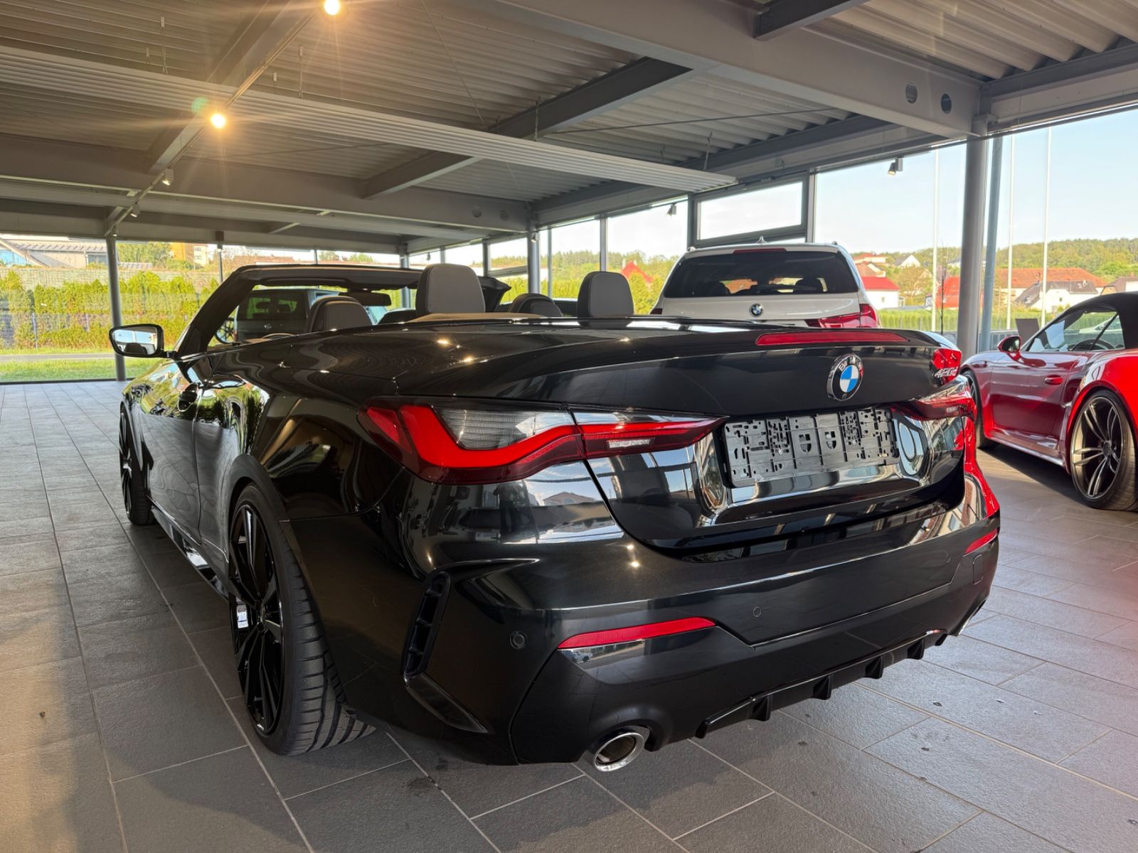 Fahrzeugabbildung BMW 420d Cabrio *M Sport*Laser*ACC*Hifi*LHZ*RFK*HUD*
