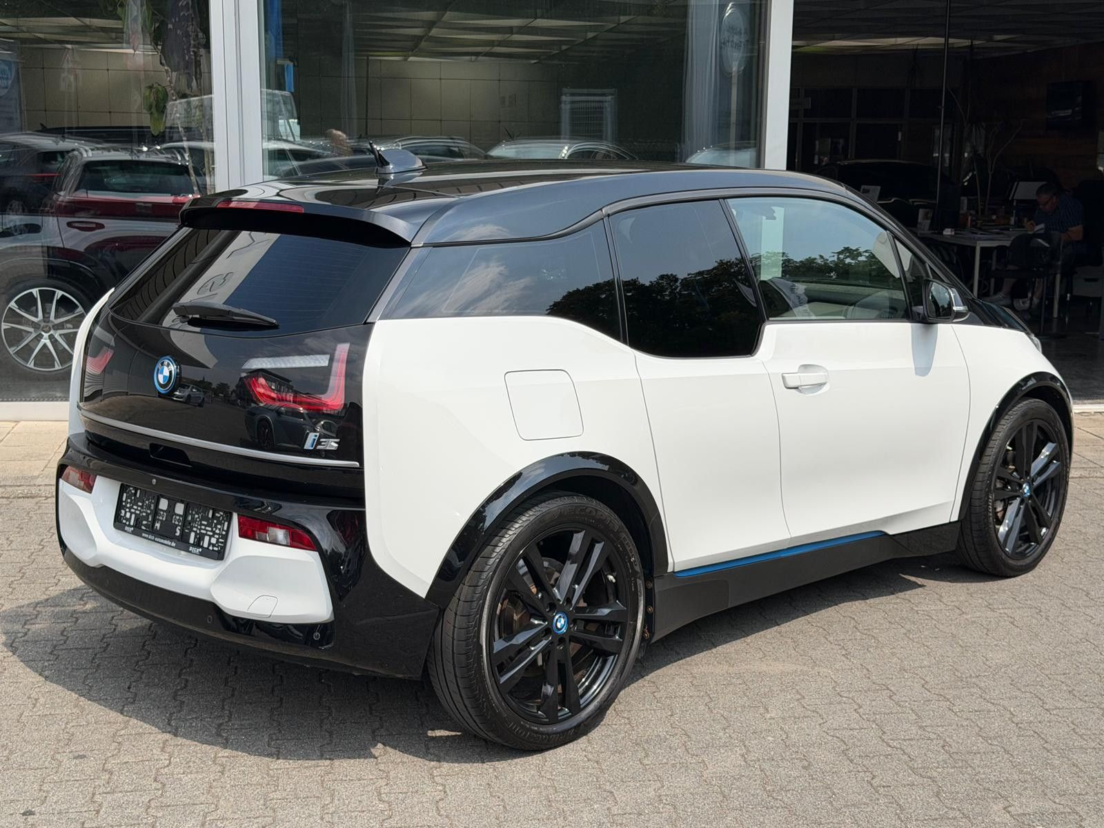 Fahrzeugabbildung BMW i3 s 120Ah VIRTU+LED+NAVI+SHZ+KAMERA+ACC+DAB+