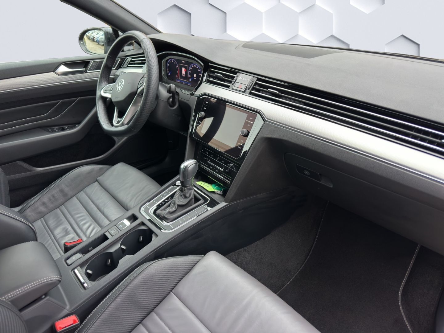 Passat Variant R Line Paket Elegance 1.5TSi LED 