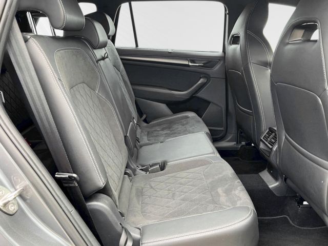 Skoda Kodiaq Sportline 4x4 360° AHK 7-Sitze DCC VZE AC