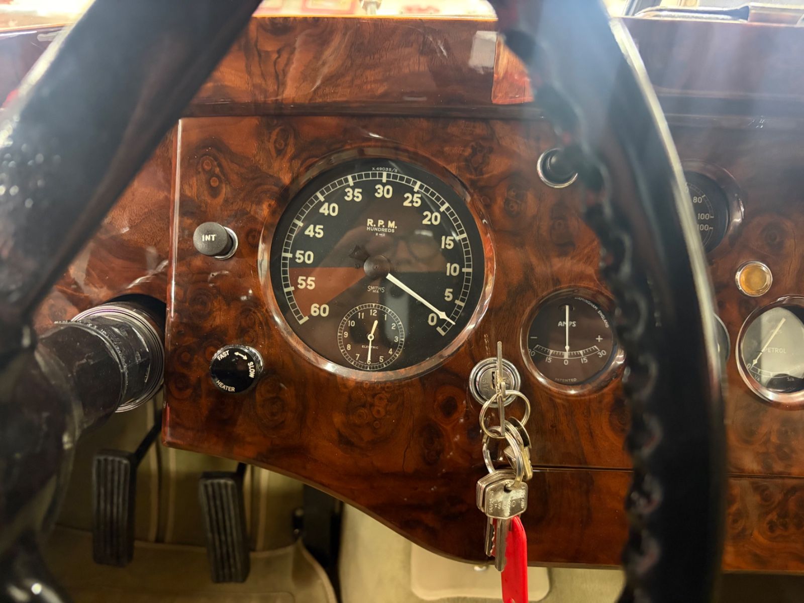 JAGUAR XK 9