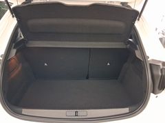 208 e- Active Pack 208 e- Active Pack