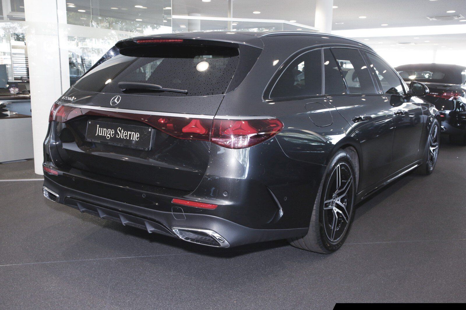 Mercedes-Benz E 220 d T AMG Advanced Night Totw AHK foto 3