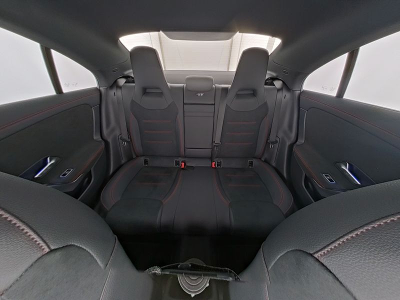 Fahrzeugabbildung Mercedes-Benz CLA 220 4M Coupé AMG Pano+Night+AdvSound+Keyless