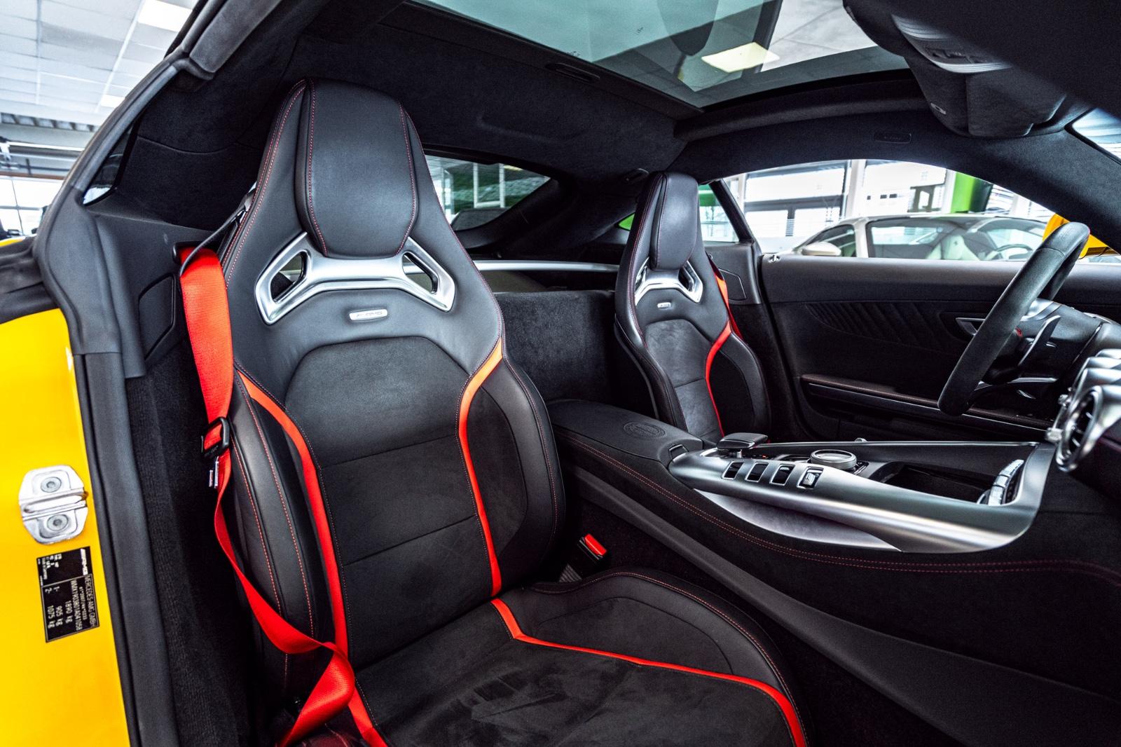 Mercedes-Benz AMG GT C Coupe*AERO*PANO*Perf-Sitz*Solarbeamgelb