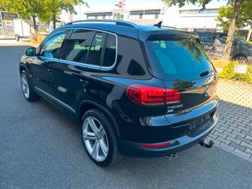Volkswagen Tiguan - 10