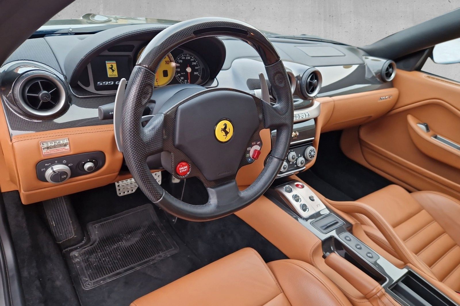 Fahrzeugabbildung Ferrari 599 GTB Fiorano F1*Dt.Auto*LED*Carbon