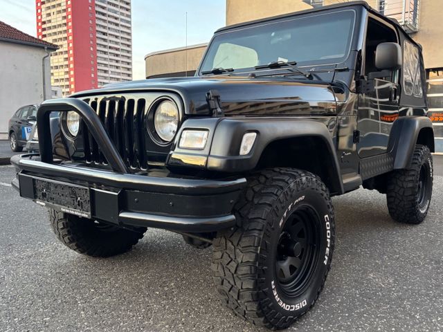 Jeep Wrangler Sport 2.4 *Monster Bigfoot 31er*